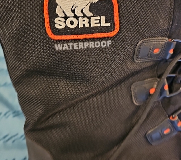 Sorel Black Insulated Snow Boots main image 8